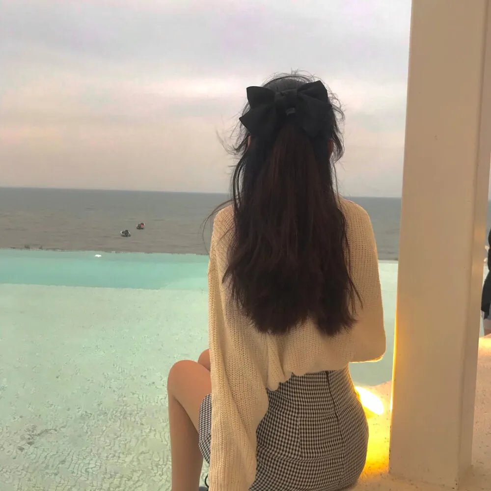 女生爱女生
